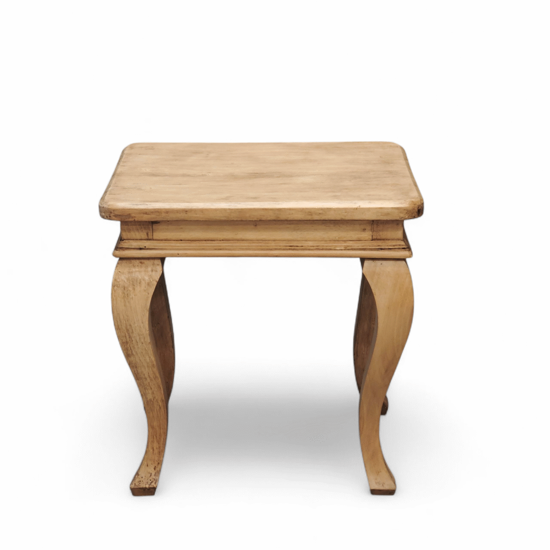 Mesita auxiliar (1950)